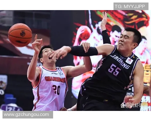 CBA联赛裁判判罚标准解析及典型争议事件深度探讨